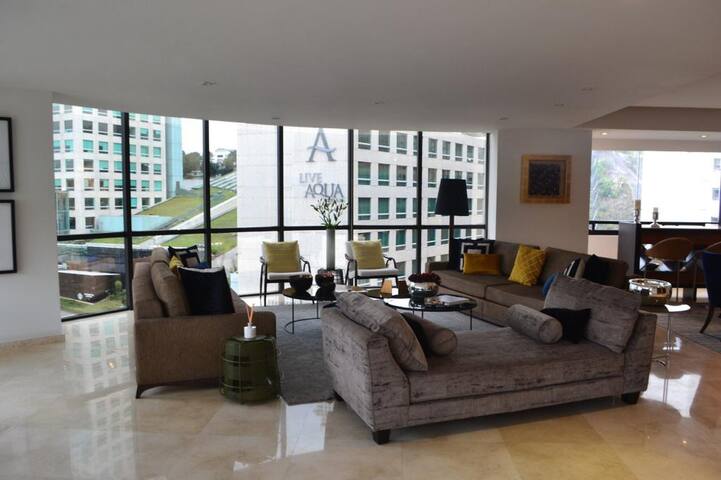 Departamento con vista a Arcos Bosques gallery image 5