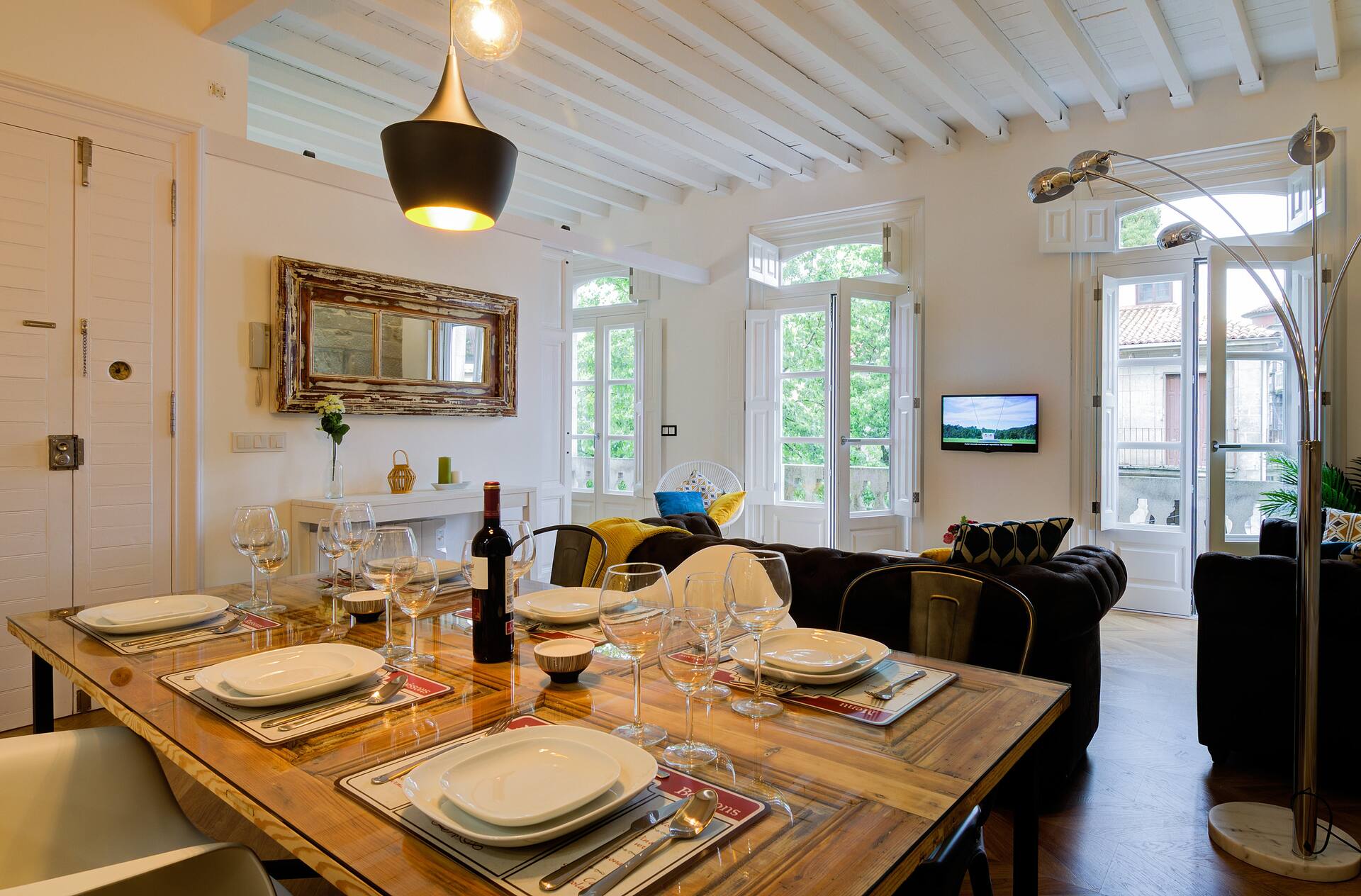 Verdura Suites Archsense Apartments