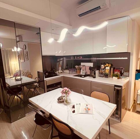 海洋公园会展中心豪华装修两房两厅地铁公寓可以洗衣做饭 gallery image 4