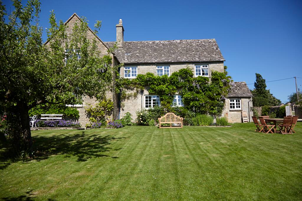 No.3 in the Cotswolds