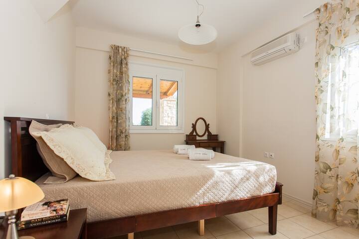 VIlla Anemoni – Gerani Villas with private pool gallery image 3