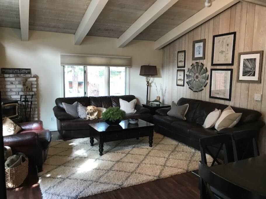 Relax, read, play games or watch TV after a long day of skiing or enjoying the summer adventures.
