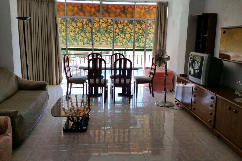 SALON COMEDOR