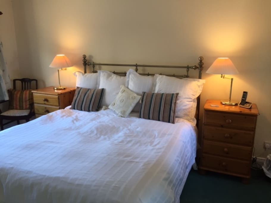 Super king bed