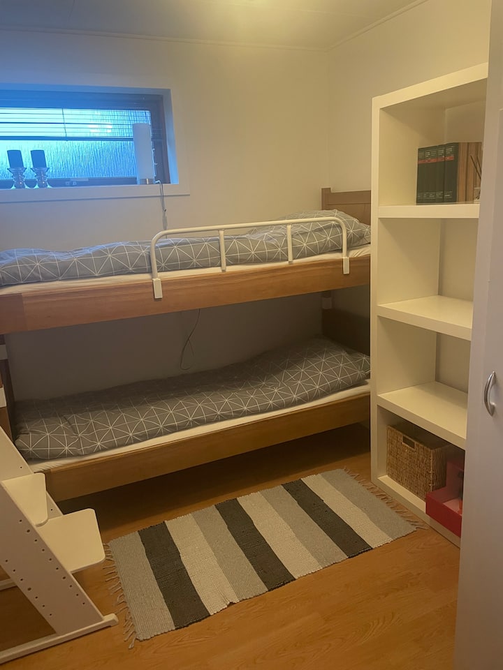 غرفة بطابقين