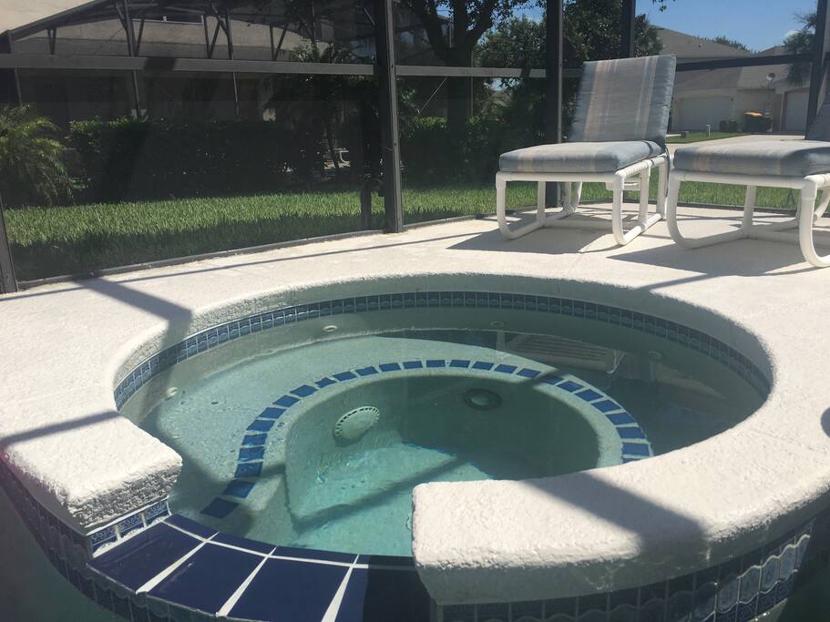 Sunny private spa