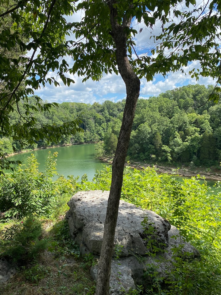 9 Best Lakefront Cabins Near Lake Cumberland, Kentucky Updated 2024