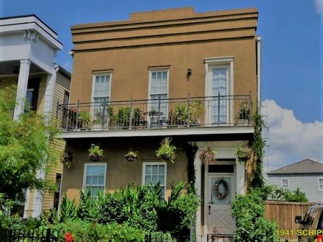 Exquisite Lower Garden District Home