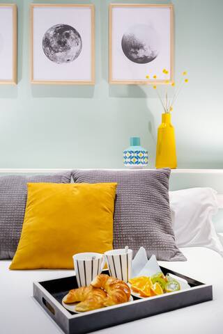 Stylish Apt in the Heart of the City gallery image 5