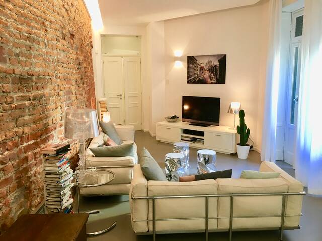 CORTE DEI FLORIO ALLA SCALA Luxury apartment gallery image 2