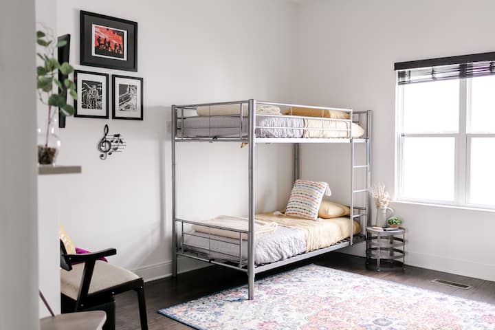 Welcome to the bunk room! This is Bunk #1