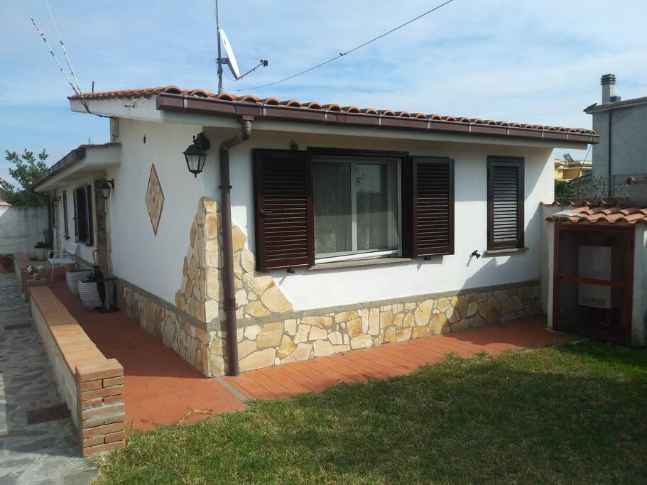 Esterno