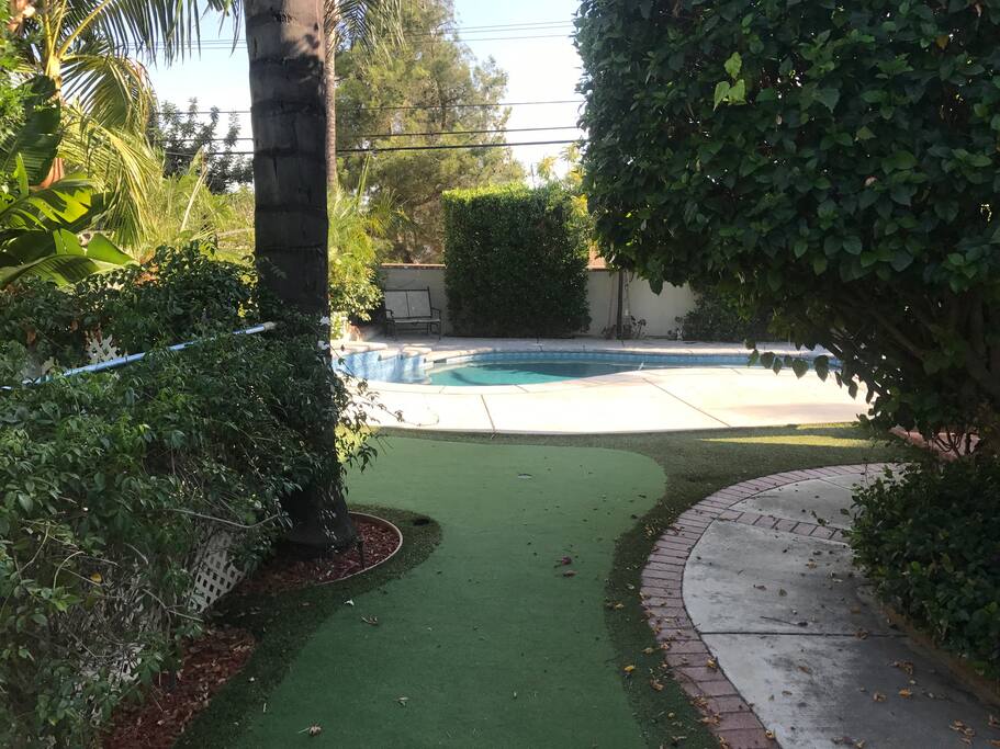 6 hole mini golf turf allows you to work on your chip or putt