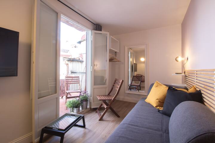 Mdr Duomo Lilac Apartment next to Duomo gallery image 4