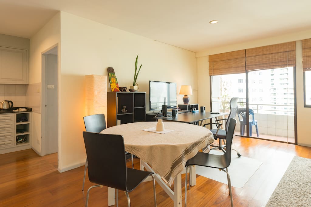 Large Living Room and Dining Room