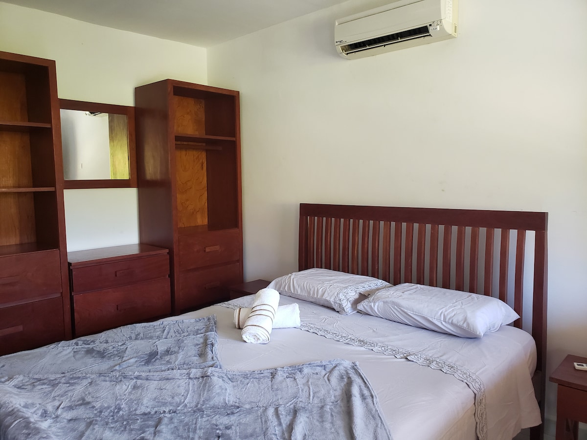 Апартамент 1 - pavimento Super - cama Queen e bicama casal