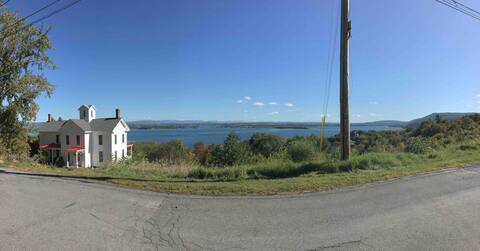 Circa 1840s house & great views of Lake Champlain