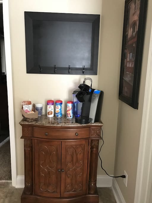 Coffee and tea bar
