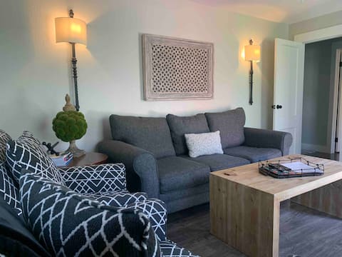 Popular Airbnb listing: Luxurious private Sylvania/Toledo retreat! in Toledo