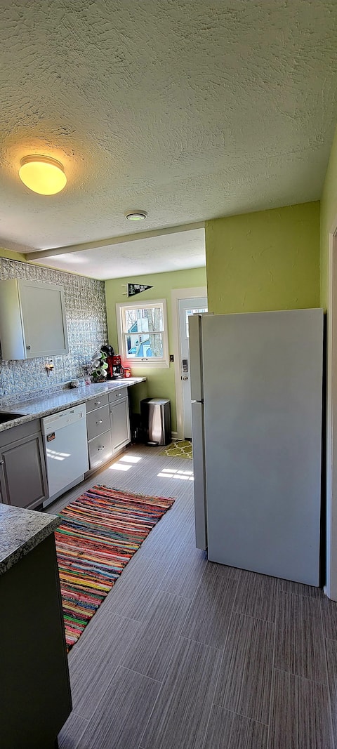Successful Airbnb property: Cottage No. 6 ☼ in Put In Bay