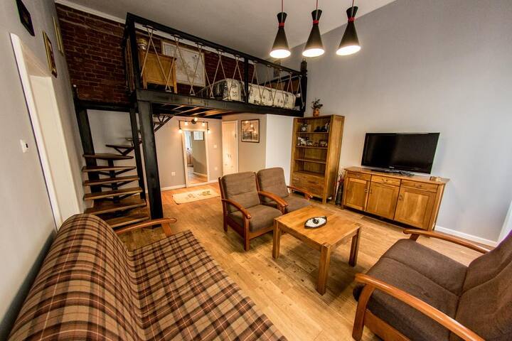 Airbnb Oradea Vacation Rentals Places To Stay Județul