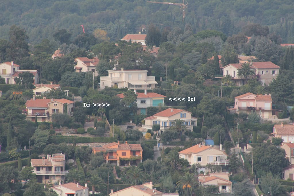 Maison sur la colline, quartier résidentiel