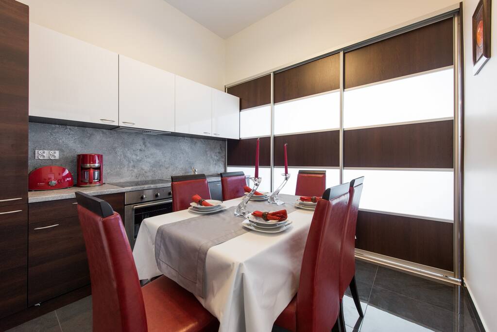 Well equipped kitchen