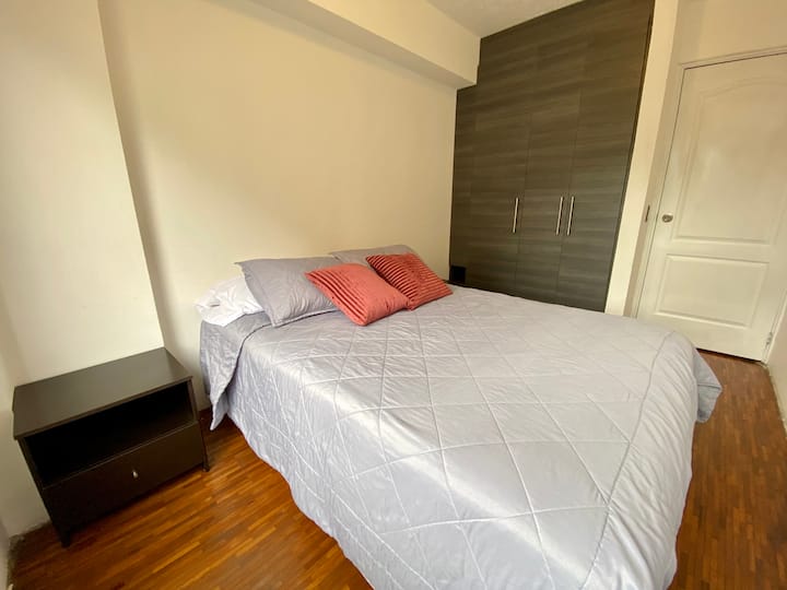 საძინებელი 1