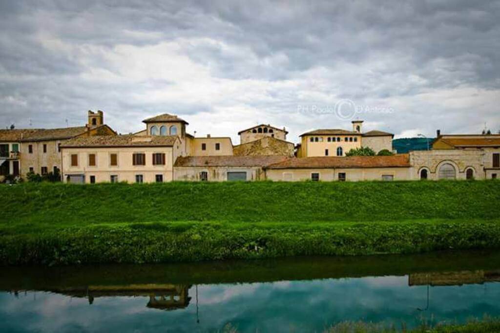 Vista torretta sul fiume