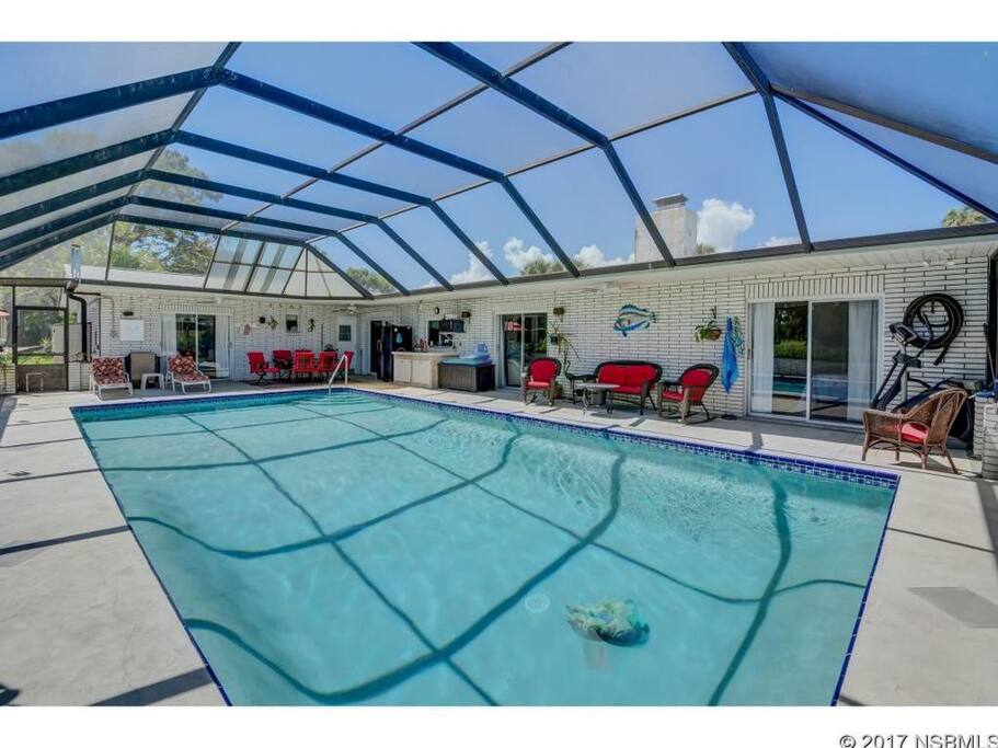 Private swimming pool