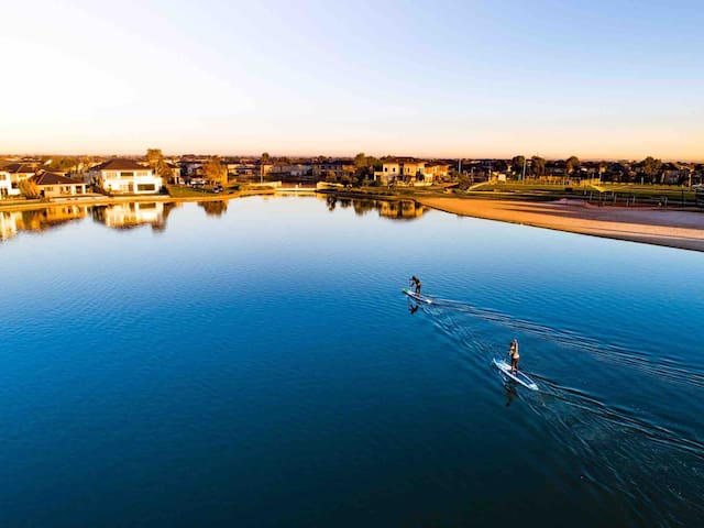 Sweet house+ Free breakfast,gym and swimming pool