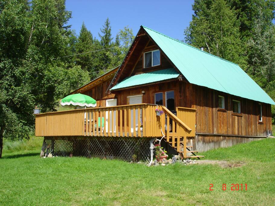 Heritage Farmhouse Cottage on the Gold Rush Trail