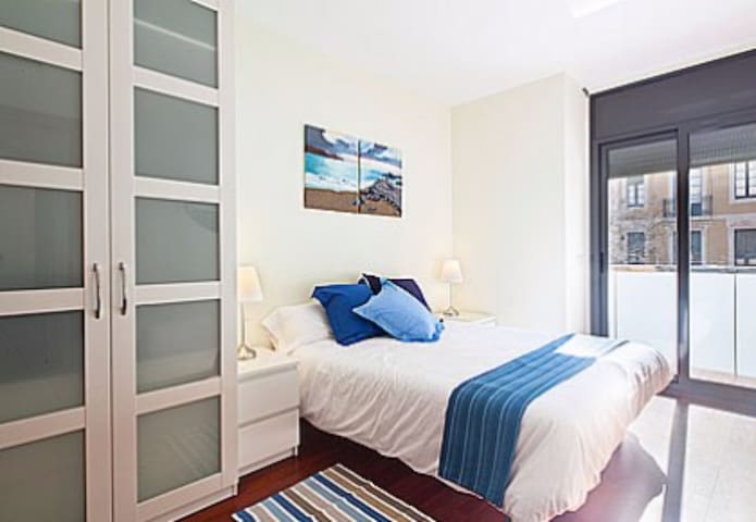 ♥ CITY CENTER | SUNNY BALCONY ♥ 3BDR