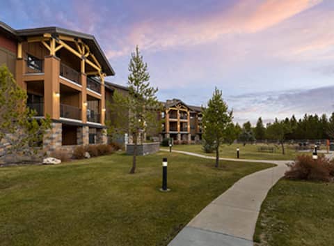 Resort condo near the West entrance to the park