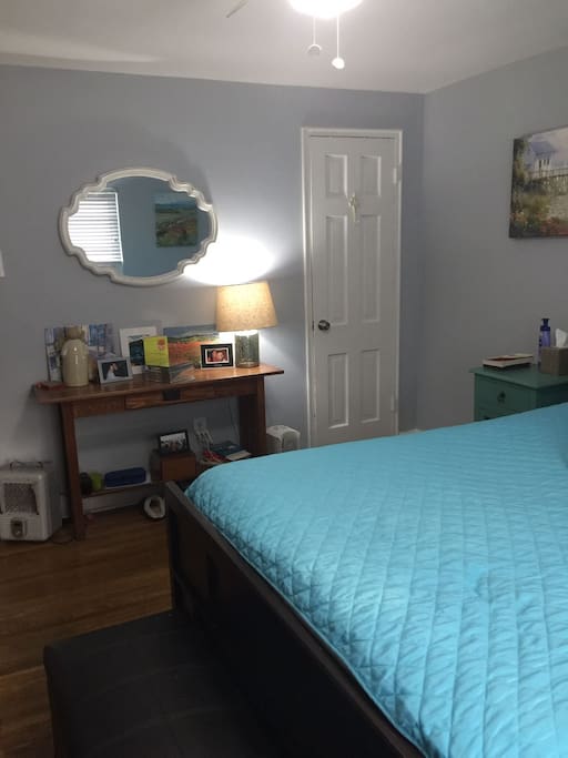 Master Bedroom - view 2