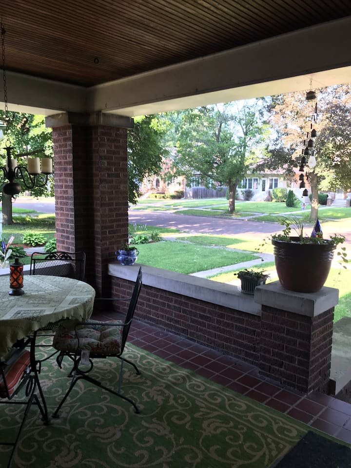 Ransom Holiday Rentals & Homes Illinois, United States Airbnb