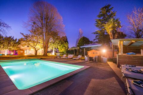 Beautiful character villa on the outskirts of Bordeaux