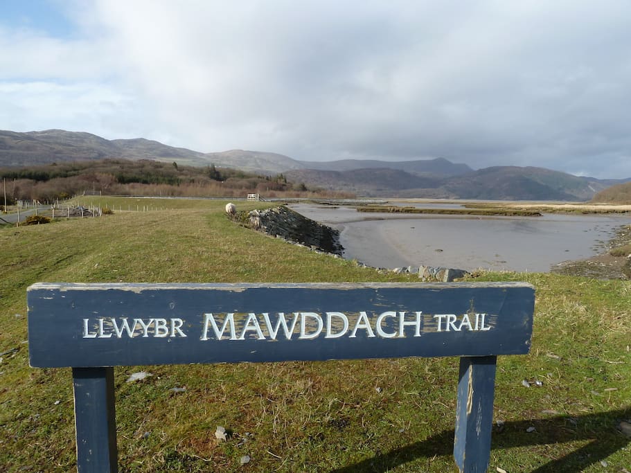 Mawddach trail is 5 minutes from the cottage