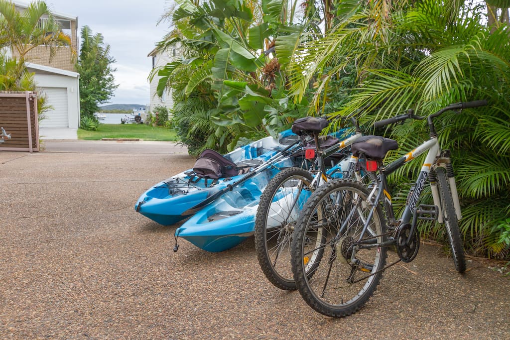Bikes, kayaks, helmets, life jackets and a lovely spa lit with fairy lights await you.