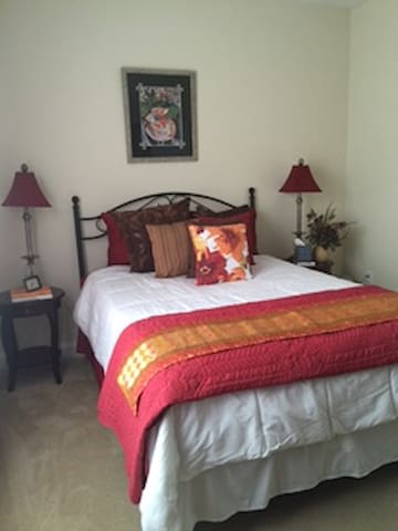 Guest Room and private bathroom