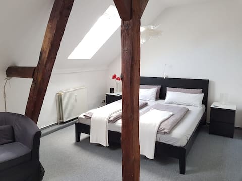 Popular Airbnb listing: In the thick of it - Cozy apartment in the heart of Bremen in Bremen