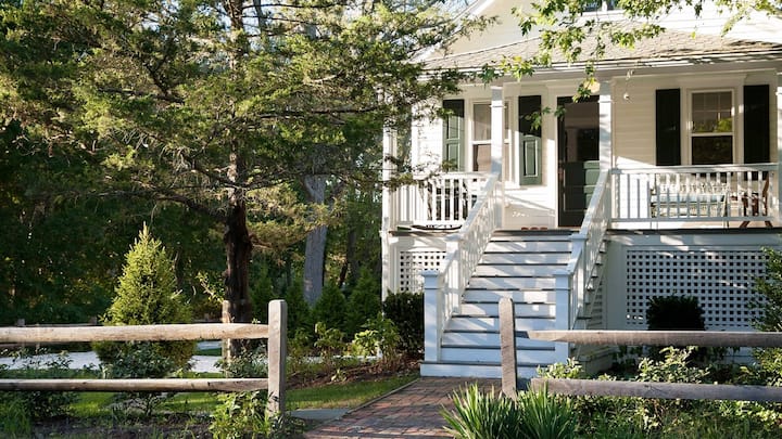 The Winona Cottage- Cape Resorts - Cape May, NJ