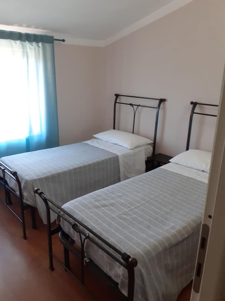 Spavaća soba 1