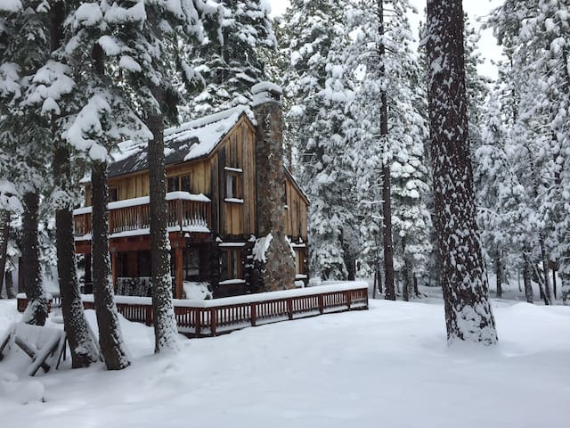 10 Cabins Near Lake Tahoe Updated 2020 Trip101