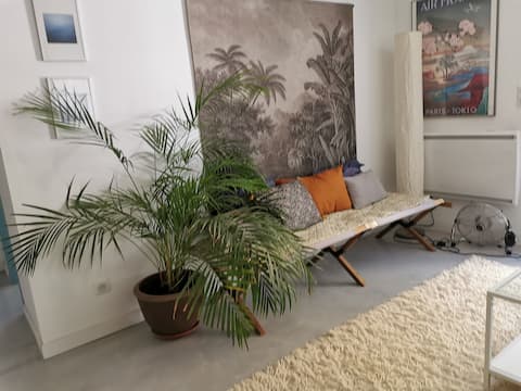 Successful Airbnb property: Garden, pool, parking in Montpellier in Montpellier