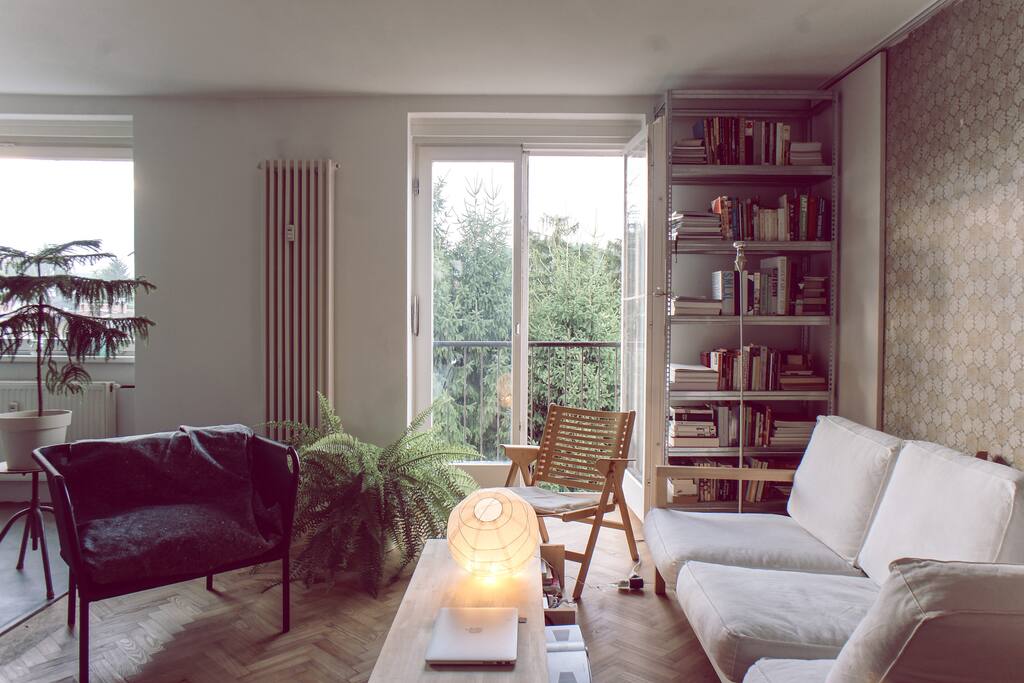 The living room - unoccupied.