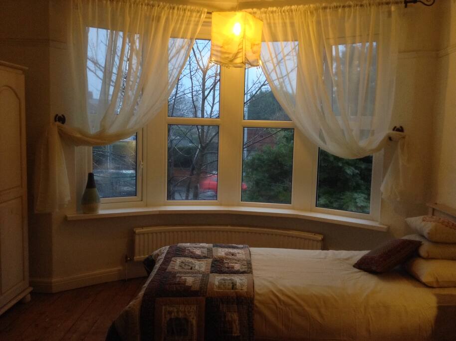 Twin Room sleeps 2