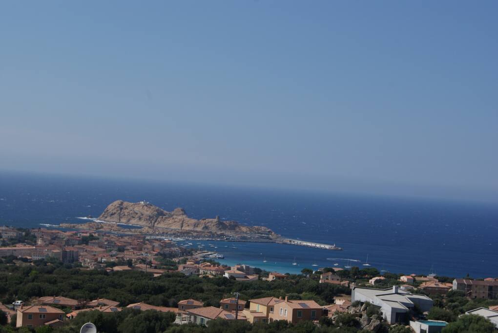 vue sur Ile Rousse