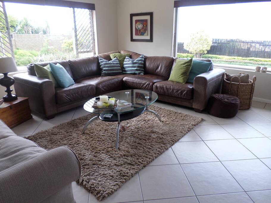 The lounge / TV room