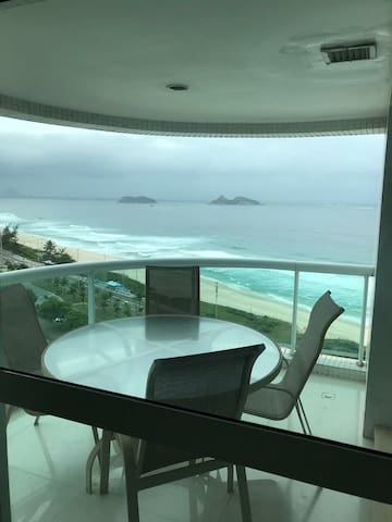 Excelente apto frente ao mar- Wyndham |  Sheraton